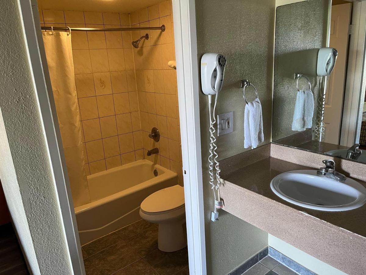 Rivera Inn & Suites Motel Pico Rivera Eksteriør bilde