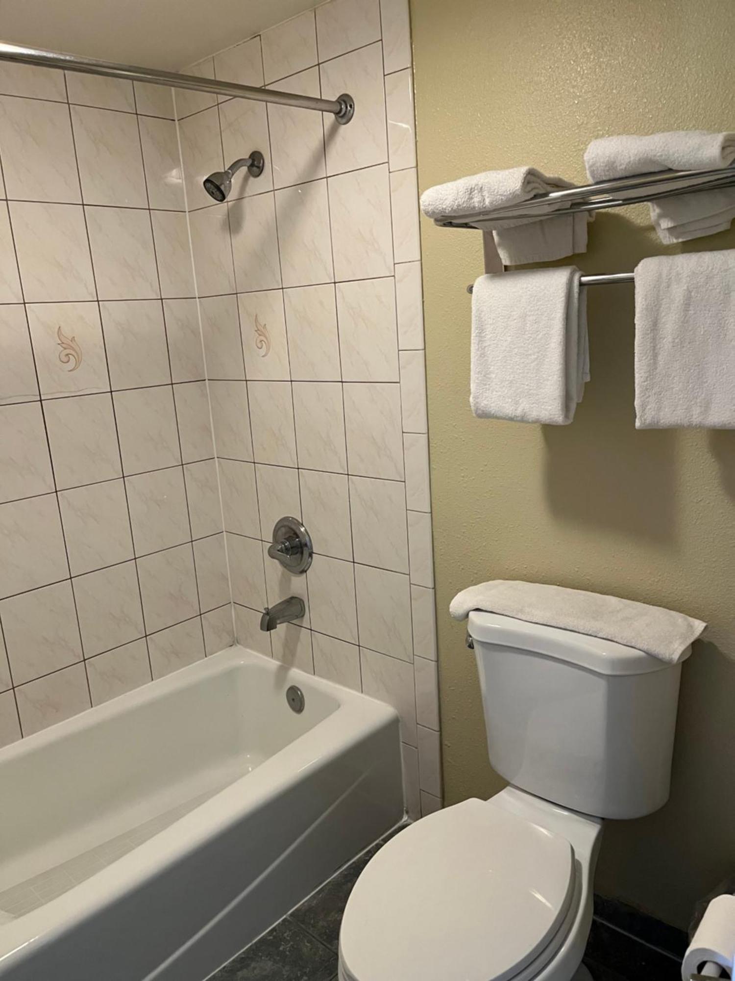 Rivera Inn & Suites Motel Pico Rivera Eksteriør bilde